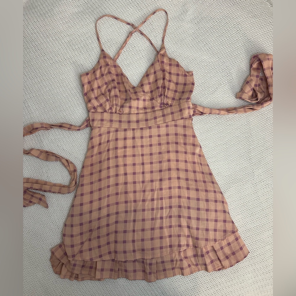 Lulu's Just Checking In Blush Pink Plaid Tiered Tie-Back Mini Dress Size XS - Picture 6 of 12